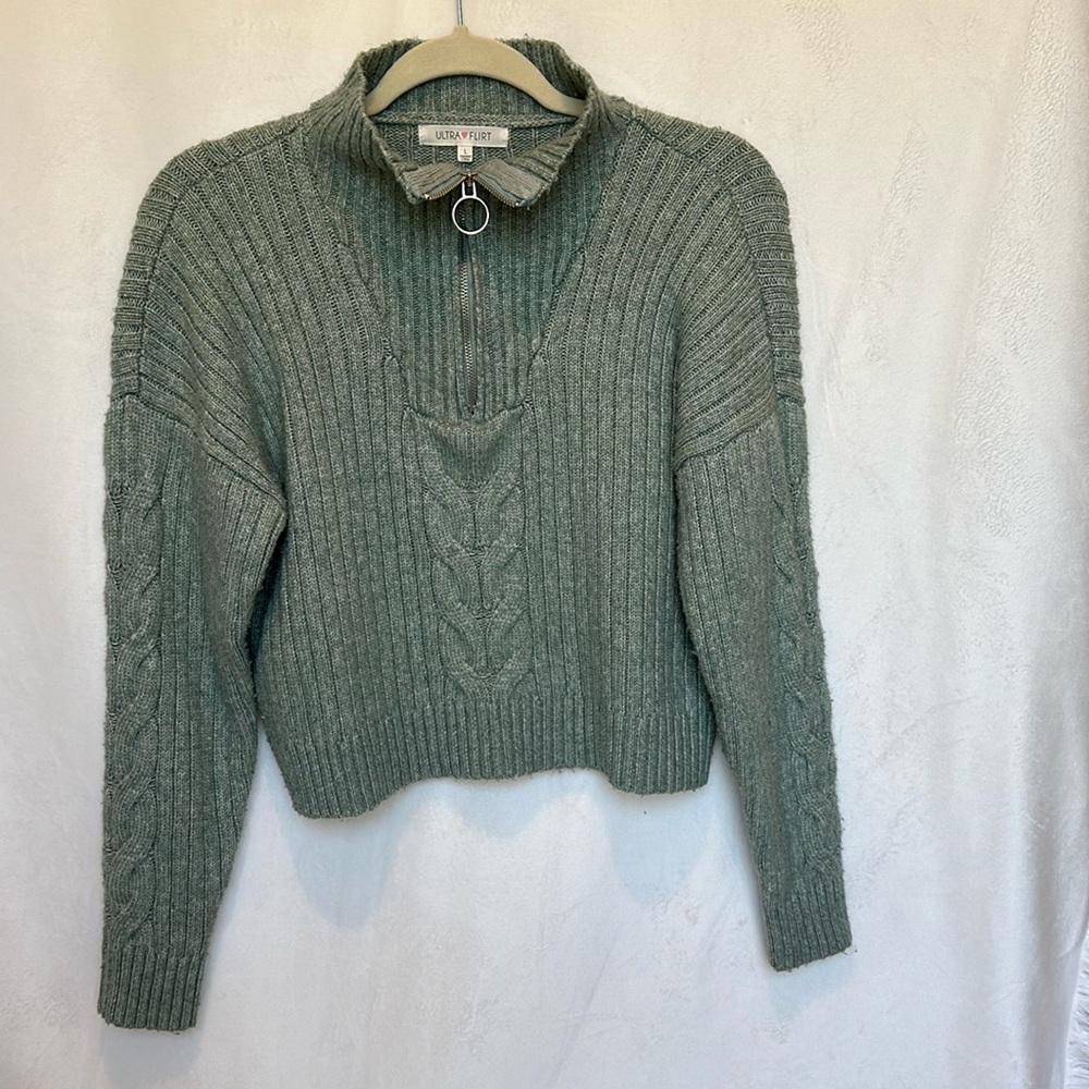 Crop sweater